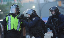 美国警察执法视频,冲突与反思